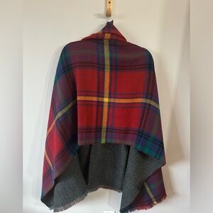FRAAS Reversible Women’s PLAID WOVEN ACRYLIC Wrap, 100% acrylic, 75”x35